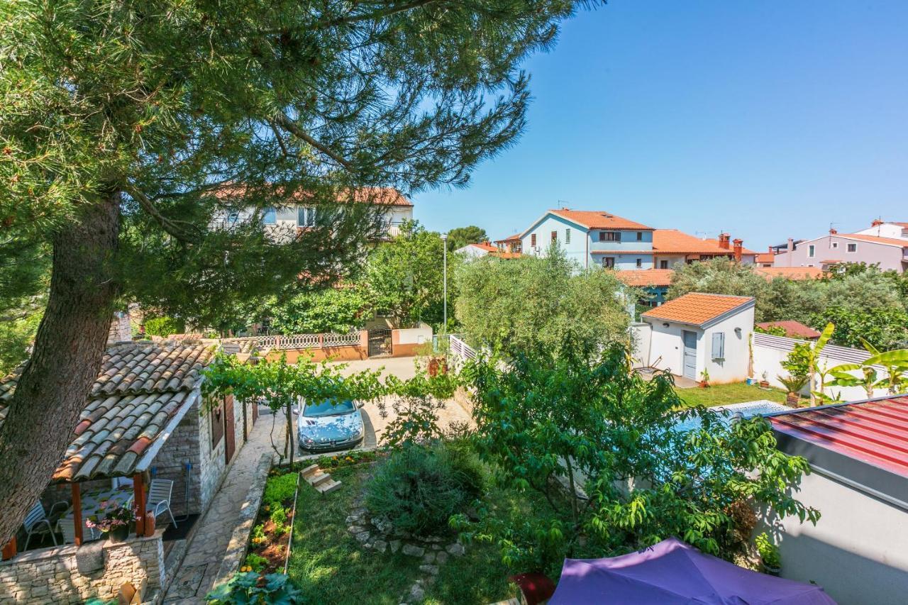 Apartments Armando Fažana エクステリア 写真