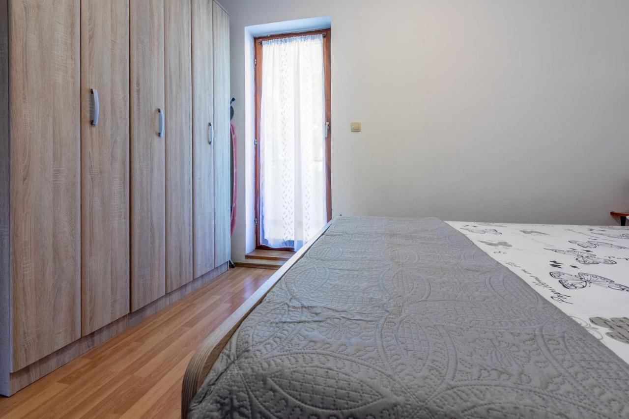 Apartments Armando Fažana エクステリア 写真