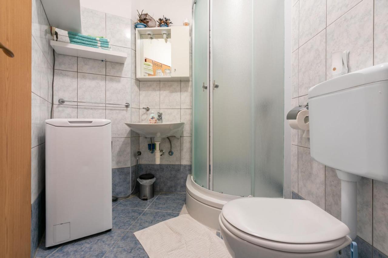 Apartments Armando Fažana エクステリア 写真